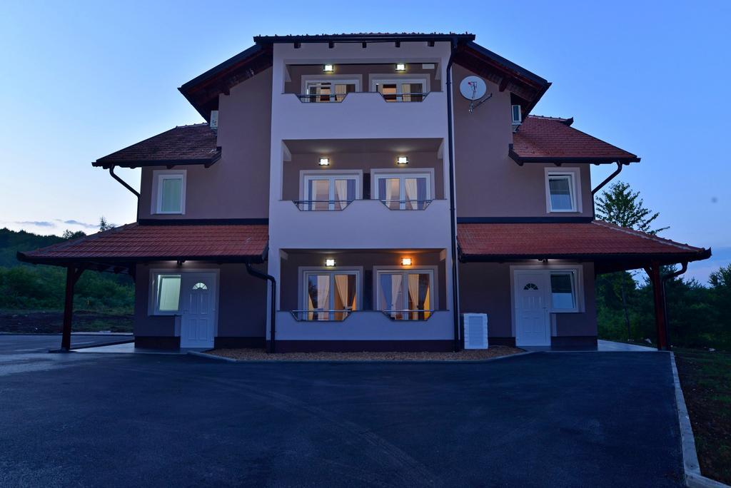 Rooms Villa Ruja Grabovac  Exterior photo